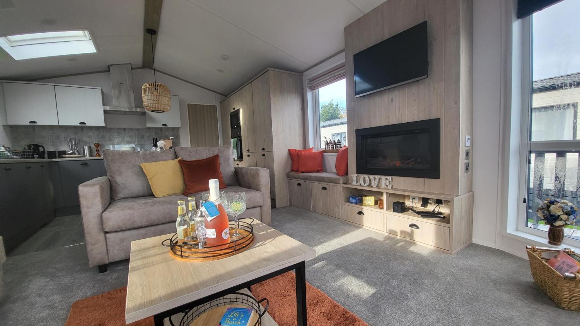Honeycomb Lodge - Holiday Home 5 Min From Падстоу Екстериор снимка